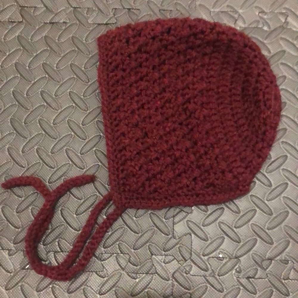 Lorin Lane Handmade marroon knit bonnet 3-5y